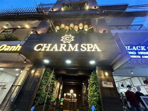 charms spa highpoint